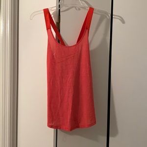 Nike tank. Cross back design.